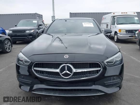 2024 Mercedes-Benz C 300 с VIN W1KAF4HB2RR190933, выставлен на аукционе IAAI как лот 43398611 с пробегом 2 745 миль миль и . История ставок и продаж доступна на DreamBid. Изображение 12.