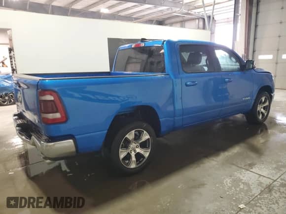 2024 Ram 1500 Laramie z VIN 1C6RREJT8RN205284, wystawiony jako Copart lot #90540785 z przebiegiem 47 175 mil mil oraz Czysty tytuł • Clean title. Historia ofert i sprzedaży dostępna na DreamBid. Obrazek 3.