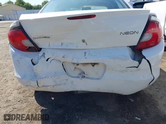 2002 Dodge Neon with VIN 1B3ES26C62D513215, listed as a IAAI auction lot 42655875 with 218,079 mi miles and . Bid and sale history available at DreamBid. Image 12.