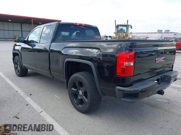 2015 GMC Sierra 1500 with VIN 1GTR1TEC8FZ344320, listed as a IAAI auction lot 41830702 with 152,096 mi miles and . Bid and sale history available at DreamBid. Image 3.