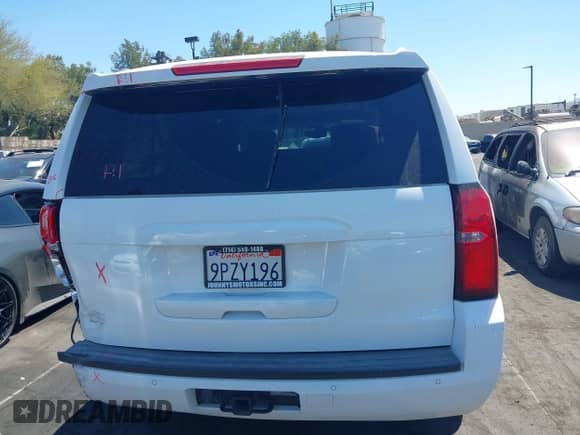 2015 Chevrolet Suburban LT с VIN 1GNSKJKC7FR641898, выставлен на аукционе IAAI как лот 42851445 с пробегом 151 755 миль миль и . История ставок и продаж доступна на DreamBid. Изображение 16.