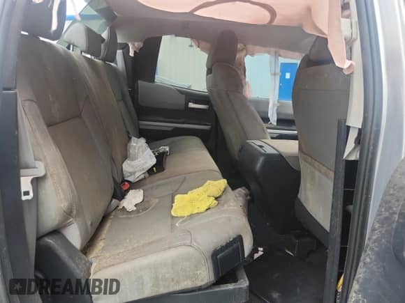 2016 Toyota Tundra Limited z VIN 5TFBW5F19GX501782, wystawiony jako Copart lot #69776075 z przebiegiem Nie podano mil oraz Czysty tytuł • Clean title. Historia ofert i sprzedaży dostępna na DreamBid. Obrazek 10.