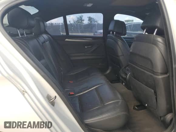 2015 BMW 5 Series 535i с VIN WBA5B1C5XFG126148, выставлен на аукционе Copart как лот 81458435 с пробегом 141 914 миль миль и Чистый • Clean title. История ставок и продаж доступна на DreamBid. Изображение 10.