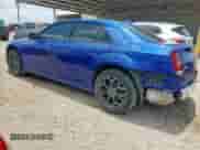 2020 Chrysler 300 S с VIN 2C3CCAGG2LH151035, выставлен на аукционе Copart как лот 54068735 с пробегом 100 045 миль миль и Чистый • Clean title. История ставок и продаж доступна на DreamBid. Изображение 2.