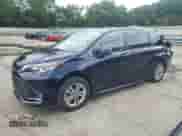 2021 Toyota Sienna Limited z VIN 5TDESKFC8MS034235, wystawiony jako Copart lot #63770035 z przebiegiem 50 981 mil mil oraz Szkoda całkowita • Salvage title. Historia ofert i sprzedaży dostępna na DreamBid. Obrazek 1.