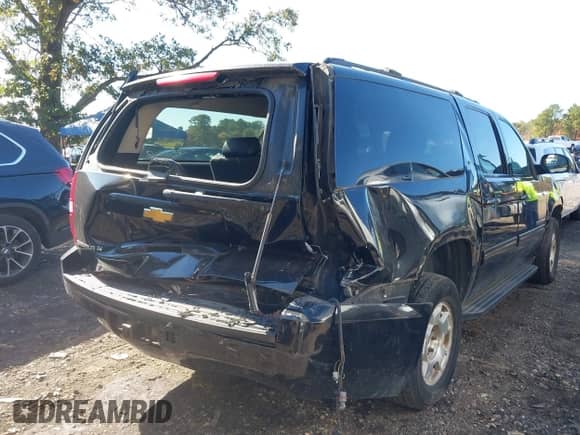 2013 Chevrolet Suburban LT с VIN 1GNSKJE76DR355813, выставлен на аукционе IAAI как лот 43511998 с пробегом 237 264 миль миль и . История ставок и продаж доступна на DreamBid. Изображение 4.