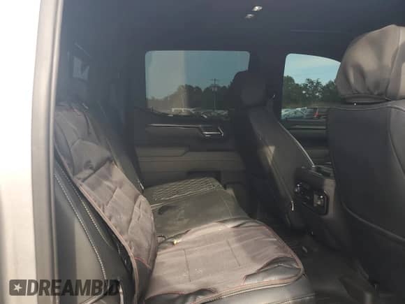 2024 Chevrolet Silverado 1500 ZR2 с VIN 3GCUDHE85RG133980, выставлен на аукционе Copart как лот 61462775 с пробегом 20 306 миль миль и Списание • Salvage title. История ставок и продаж доступна на DreamBid. Изображение 10.