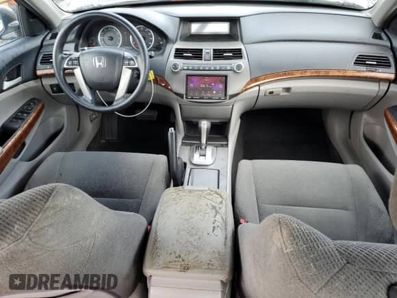 2011 Honda Accord EX with VIN 1HGCP2F7XBA063548, listed as a Copart auction lot 85502335 with 84,928 mi miles and Salvage title. Bid and sale history available at DreamBid. Image 8.