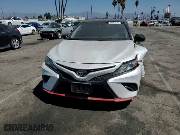 2018 Toyota Camry XSE с VIN 4T1BZ1HK7JU010492, выставлен на аукционе Copart как лот 71482645 с пробегом 77 969 миль миль и Списание • Salvage title. История ставок и продаж доступна на DreamBid. Изображение 13.
