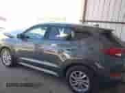 2017 Hyundai Tucson SE с VIN KM8J3CA46HU436625, выставлен на аукционе IAAI как лот 42619978 с пробегом Не указан миль и . История ставок и продаж доступна на DreamBid. Изображение 14.