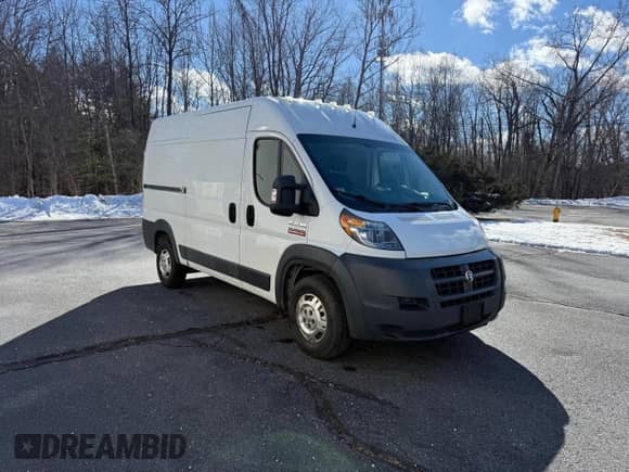 2014 Ram ProMaster z VIN 3C6TRVCD0EE130171, wystawiony jako Copart lot #53979865 z przebiegiem 160 154 mil mil oraz Czysty tytuł • Clean title. Historia ofert i sprzedaży dostępna na DreamBid. Obrazek 1.