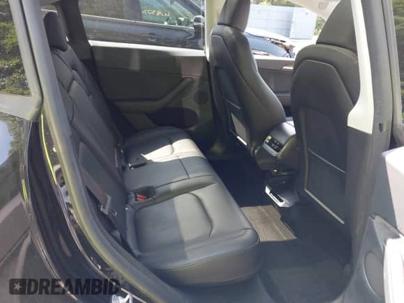 2023 Tesla Model Y Long Range с VIN 7SAYGDEE5PA166004, выставлен на аукционе IAAI как лот 42870171 с пробегом 53 515 миль миль и . История ставок и продаж доступна на DreamBid. Изображение 8.