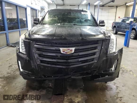 2018 Cadillac Escalade Platinum z VIN 1GYS4DKJ6JR319078, wystawiony jako Copart lot #45489985 z przebiegiem 106 014 mil mil oraz Szkoda całkowita • Salvage title. Historia ofert i sprzedaży dostępna na DreamBid. Obrazek 5.
