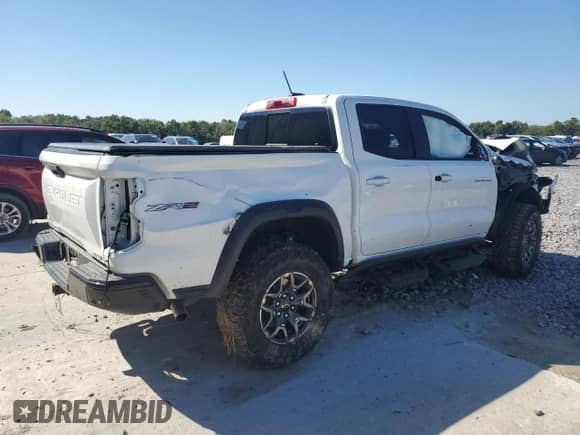2025 Chevrolet Colorado 4WD ZR2 с VIN 1GCPTFEK7S1108714, выставлен на аукционе Copart как лот 81819765 с пробегом Не указан миль и Списание • Salvage title. История ставок и продаж доступна на DreamBid. Изображение 3.