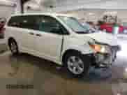 2018 Toyota Sienna L with VIN 5TDZZ3DC1JS939871, listed as a Copart auction lot 85367215 with 141,735 mi miles and Salvage title. Bid and sale history available at DreamBid. Image 4.