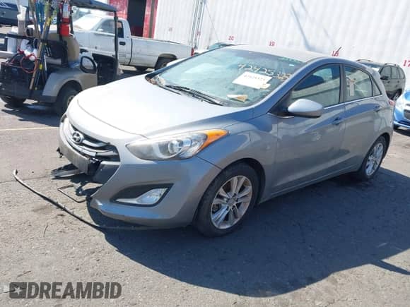2015 Hyundai Elantra with VIN KMHD35LH6FU246118, listed as a IAAI auction lot 42425323 with Not provided miles and . Bid and sale history available at DreamBid. Image 2.