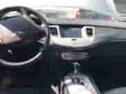 2014 Hyundai Genesis R-Spec с VIN KMHGC4DH7EU261053, выставлен на аукционе Copart как лот 66725735 с пробегом 160 856 миль миль и Чистый • Clean title. История ставок и продаж доступна на DreamBid. Изображение 9.