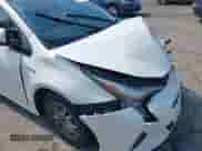 2016 Toyota Prius Four z VIN JTDKARFU2G3028606, wystawiony jako IAAI lot #42772879 z przebiegiem 142 668 mil mil oraz . Historia ofert i sprzedaży dostępna na DreamBid. Obrazek 17.