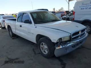 1997 Dodge Dakota с VIN 1B7GL23X2VS239975, выставлен на аукционе IAAI как лот 41831896 с пробегом 382 978 миль миль и . История ставок и продаж доступна на DreamBid. Изображение 1.