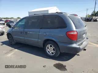 2002 Dodge Caravan Sport with VIN 1B4GP44302B525117, listed as a Copart auction lot 68529575 with 200,835 mi miles and Salvage title. Bid and sale history available at DreamBid. Image 2.
