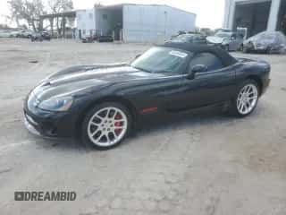 2006 Dodge Viper SRT-10 with VIN 1B3JZ65Z26V100103, listed as a Copart auction lot 84389324 with 30,116 mi miles and Clean title. Bid and sale history available at DreamBid. Image 1.
