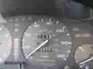 1996 Honda Accord EX z VIN 1HGCE6679TA020995, wystawiony jako IAAI lot #42204592 z przebiegiem 198 263 mil mil oraz . Historia ofert i sprzedaży dostępna na DreamBid. Obrazek 7.