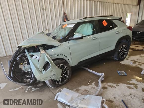 2025 Chevrolet TrailBlazer LT с VIN KL79MRSL9SB105227, выставлен на аукционе Copart как лот 81123785 с пробегом Не указан миль и На запчасти • Non repairable. История ставок и продаж доступна на DreamBid. Изображение 1.