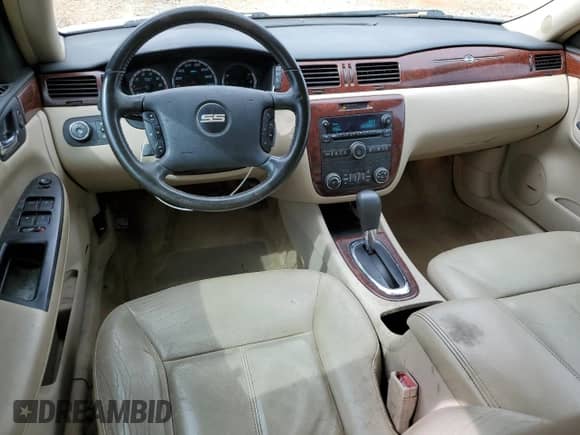 2007 Chevrolet Impala SS z VIN 2G1WD58C979117515, wystawiony jako Copart lot #54783965 z przebiegiem 234 836 mil mil oraz Szkoda całkowita • Salvage title. Historia ofert i sprzedaży dostępna na DreamBid. Obrazek 8.