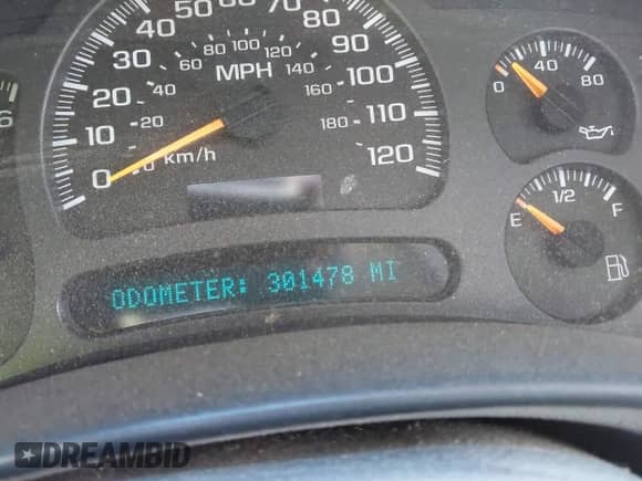 2003 GMC Sierra 1500 SLE с VIN 2GTEC19T131391300, выставлен на аукционе IAAI как лот 42457561 с пробегом 301 478 миль миль и . История ставок и продаж доступна на DreamBid. Изображение 7.