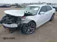 2014 Chrysler 300 S с VIN 2C3CCABT2EH222192, выставлен на аукционе IAAI как лот 42322545 с пробегом 158 764 миль миль и . История ставок и продаж доступна на DreamBid. Изображение 2.