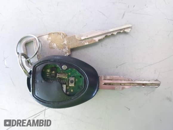 2003 Land Rover Discovery SE с VIN SALTW16413A785633, выставлен на аукционе IAAI как лот 42196601 с пробегом 128 864 миль миль и . История ставок и продаж доступна на DreamBid. Изображение 11.