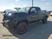 2019 Toyota Tacoma SR5 z VIN 5TFSZ5AN5KX175523, wystawiony jako Copart lot #68844375 z przebiegiem 142 583 mil mil oraz Szkoda całkowita • Salvage title. Historia ofert i sprzedaży dostępna na DreamBid. Obrazek 1.