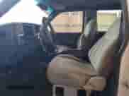 1996 Chevrolet Tahoe с VIN 3GNEK18R1TG137075, выставлен на аукционе Copart как лот 73995594 с пробегом 268 898 миль миль и На запчасти • Non repairable. История ставок и продаж доступна на DreamBid. Изображение 7.