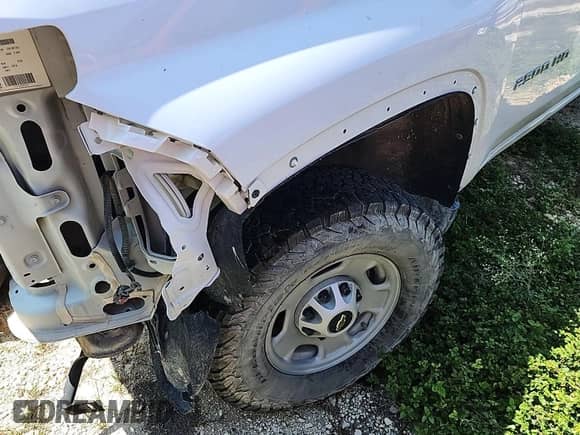 2021 Chevrolet Silverado 2500HD Work Truck with VIN 1GC1YLE78MF288230, listed as a IAAI auction lot 43590962 with 127,645 mi miles and . Bid and sale history available at DreamBid. Image 6.