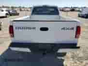 2000 Dodge Dakota Sport with VIN 1B7GG22N0YS509052, listed as a Copart auction lot 81692585 with 228,239 mi miles and Salvage title. Bid and sale history available at DreamBid. Image 6.