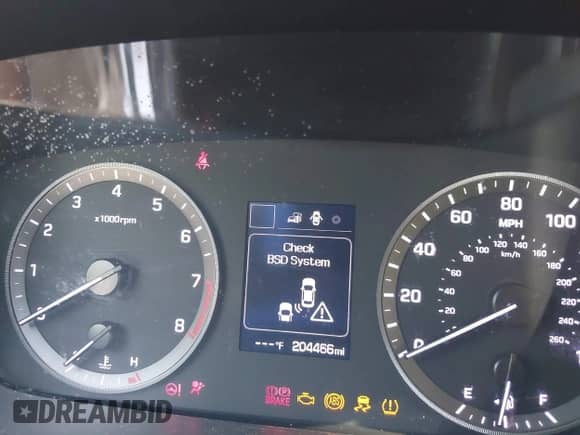 2015 Hyundai Sonata Limited z VIN 5NPE34AF1FH031292, wystawiony jako IAAI lot #42585574 z przebiegiem 204 466 mil mil oraz . Historia ofert i sprzedaży dostępna na DreamBid. Obrazek 7.