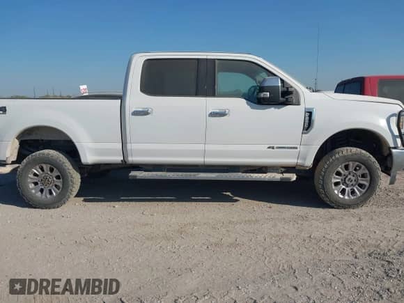 2019 Ford F-250 XL с VIN 1FT7W2BT5KEC49965, выставлен на аукционе IAAI как лот 43253626 с пробегом 290 733 миль миль и . История ставок и продаж доступна на DreamBid. Изображение 13.