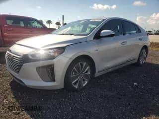 2019 Hyundai Ioniq Limited с VIN KMHC05LC4KU142469, выставлен на аукционе Copart как лот 69837125 с пробегом 54 158 миль миль и Списание • Salvage title. История ставок и продаж доступна на DreamBid. Изображение 1.