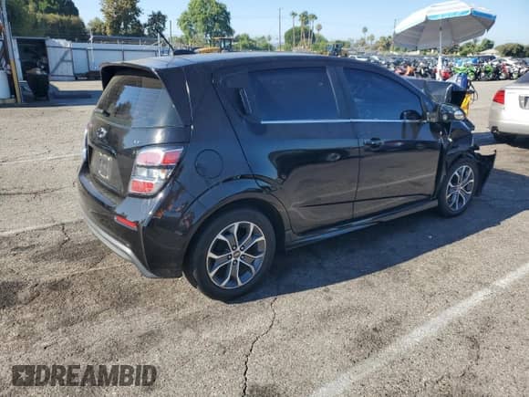 2017 Chevrolet Sonic LT с VIN 1G1JD6SB9H4161065, выставлен на аукционе Copart как лот 70065845 с пробегом 65 075 миль миль и Списание • Salvage title. История ставок и продаж доступна на DreamBid. Изображение 3.