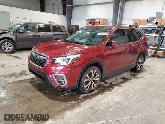 2020 Subaru Forester Limited z VIN JF2SKAUC1LH541482, wystawiony jako Copart lot #67248595 z przebiegiem 44 262 mil mil oraz Szkoda całkowita • Salvage title. Historia ofert i sprzedaży dostępna na DreamBid. Obrazek 1.