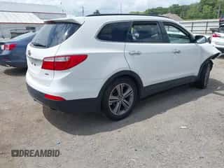 2014 Hyundai Santa Fe GLS z VIN KM8SR4HF0EU076795, wystawiony jako IAAI lot #42836084 z przebiegiem Nie podano mil oraz . Historia ofert i sprzedaży dostępna na DreamBid. Obrazek 4.