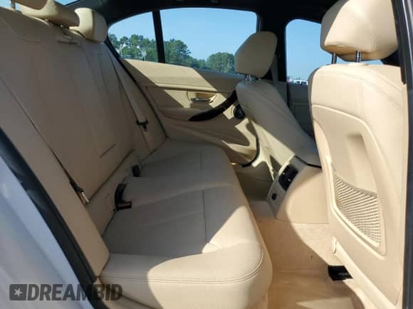 2015 BMW 3 Series 335i xDrive with VIN WBA3B9C59FF589880, listed as a Copart auction lot 65350095 with 132,760 mi miles and Salvage title. Bid and sale history available at DreamBid. Image 10.