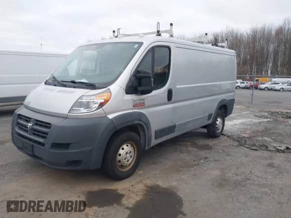 2017 Ram ProMaster Cargo с VIN 3C6TRVAG2HE501512, выставлен на аукционе IAAI как лот 43468006 с пробегом 180 087 миль миль и . История ставок и продаж доступна на DreamBid. Изображение 2.