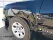 2007 Chevrolet Silverado 1500 1LT с VIN 1GCEC19J37Z531164, выставлен на аукционе IAAI как лот 42805661 с пробегом 190 830 миль миль и . История ставок и продаж доступна на DreamBid. Изображение 17.