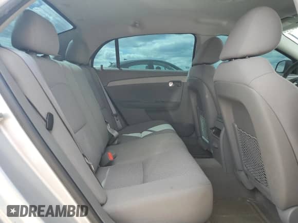 2010 Chevrolet Malibu 1LS с VIN 1G1ZB5EB6AF234319, выставлен на аукционе Copart как лот 70368155 с пробегом 108 906 миль миль и Списание • Salvage title. История ставок и продаж доступна на DreamBid. Изображение 10.