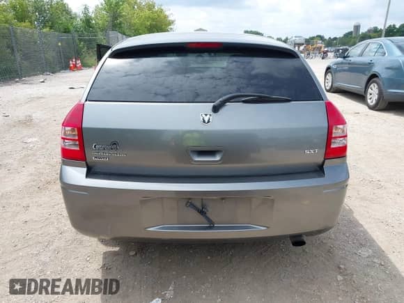 2005 Dodge Magnum SXT with VIN 2D4GZ48V35H574786, listed as a IAAI auction lot 42732869 with 120,414 mi miles and . Bid and sale history available at DreamBid. Image 16.