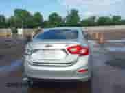 2017 Chevrolet Cruze Premier z VIN 1G1BF5SM0H7263153, wystawiony jako IAAI lot #42981559 z przebiegiem 165 451 mil mil oraz . Historia ofert i sprzedaży dostępna na DreamBid. Obrazek 16.