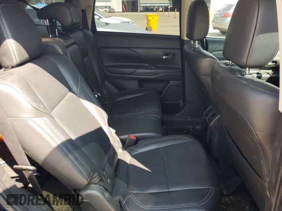 2020 Mitsubishi Outlander SE с VIN JA4AD3A35LZ036229, выставлен на аукционе Copart как лот 80713425 с пробегом 114 929 миль миль и Списание • Salvage title. История ставок и продаж доступна на DreamBid. Изображение 11.