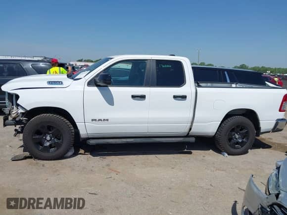 2022 Ram 1500 Big Horn with VIN 1C6RRFBG0NN287478, listed as a IAAI auction lot 42247112 with 43,275 mi miles and . Bid and sale history available at DreamBid. Image 14.
