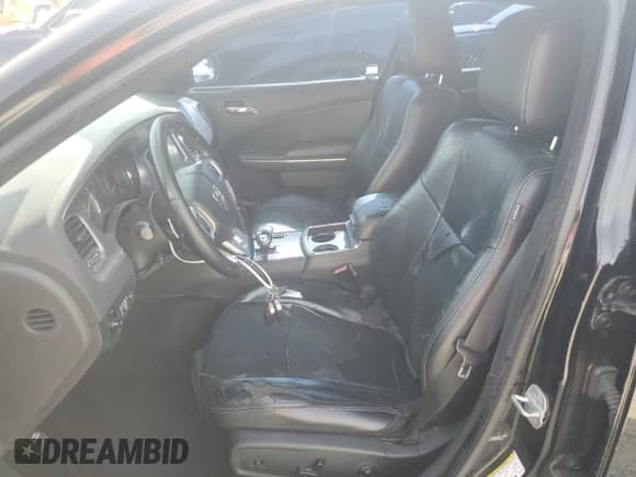 2013 Dodge Charger SXT Plus with VIN 2C3CDXHG7DH552676, listed as a Copart auction lot 71771485 with 267,660 mi miles and Clean title. Bid and sale history available at DreamBid. Image 7.